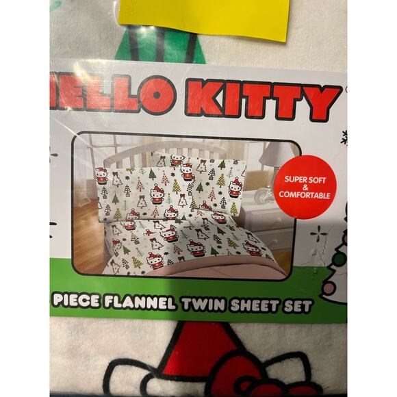 Hello Kitty 3 Piece Flannel Twin sheet set . - Picture 2 of 4